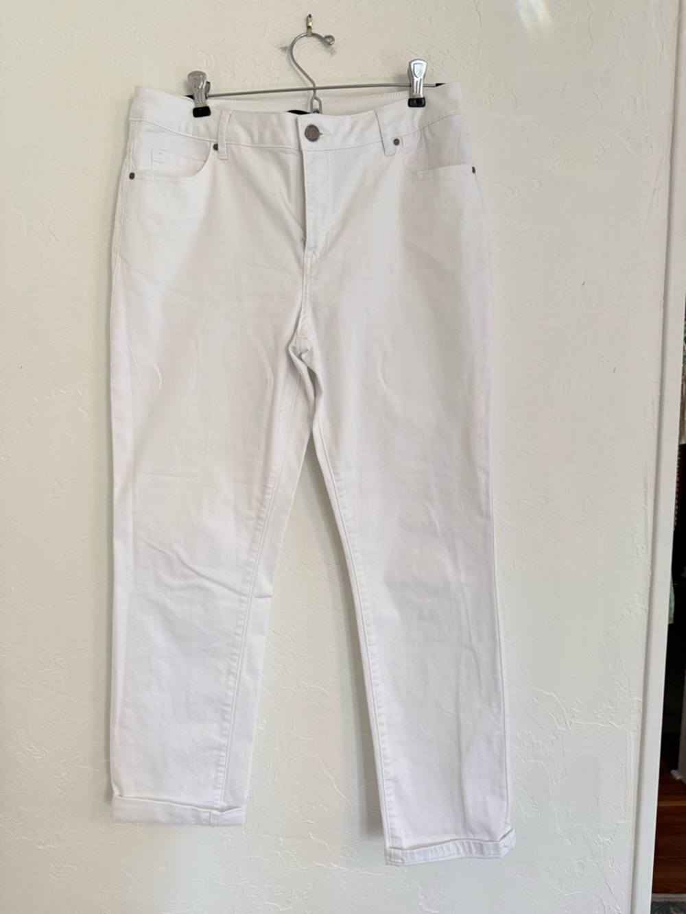 APNY White Straight Leg Jeans 10